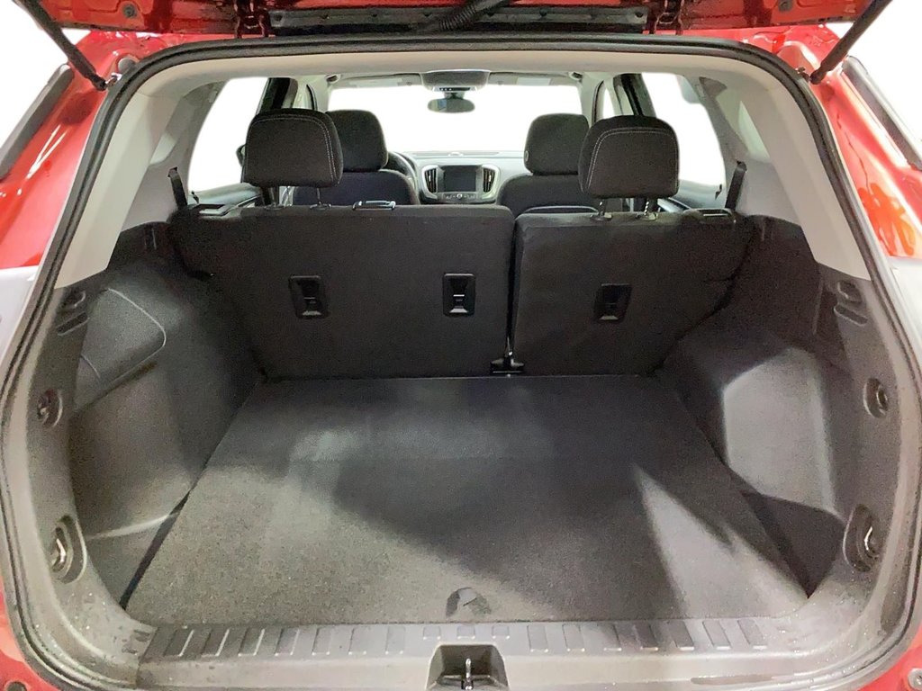 GMC Terrain  2023 à Jonquière, Québec - 6 - w1024h768px