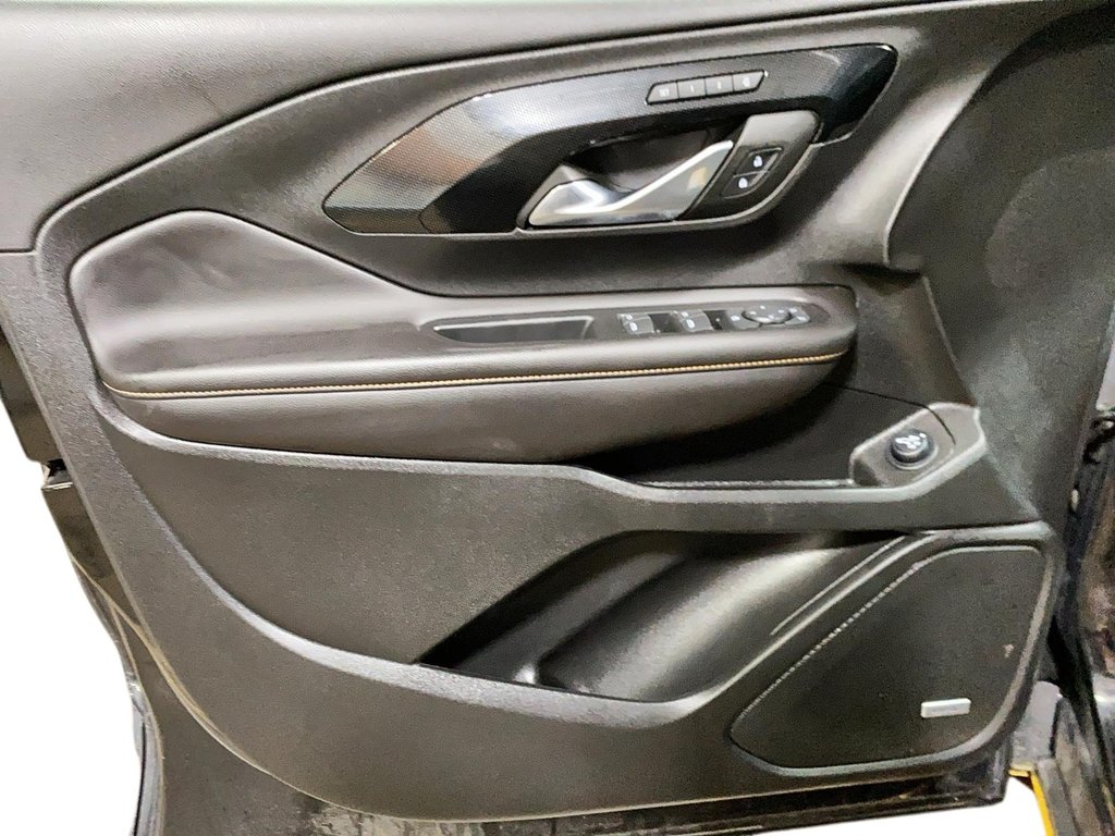 GMC Terrain AT4 2023 à Chicoutimi, Québec - 11 - w1024h768px