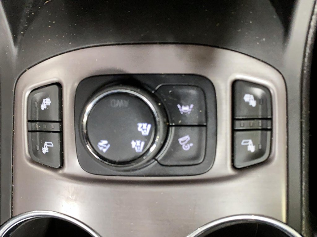 GMC Terrain AT4 2023 à Chicoutimi, Québec - 15 - w1024h768px