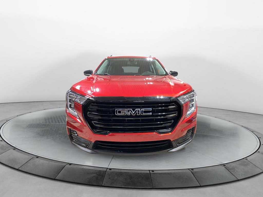 GMC Terrain SLE 2023 à Chicoutimi, Québec - 2 - w1024h768px
