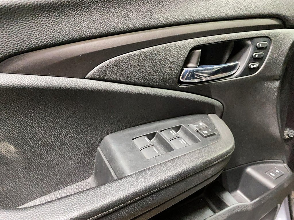 Honda Passport  2020 à Jonquière, Québec - 10 - w1024h768px