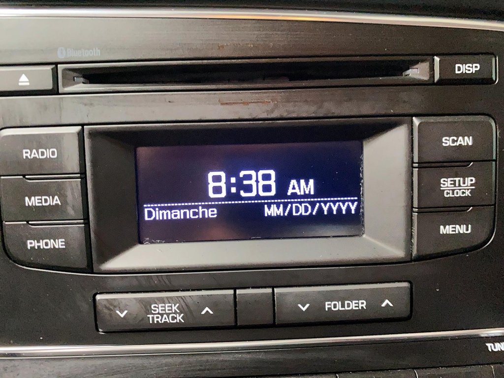 2017 Hyundai Elantra in Jonquière, Quebec - 19 - w1024h768px