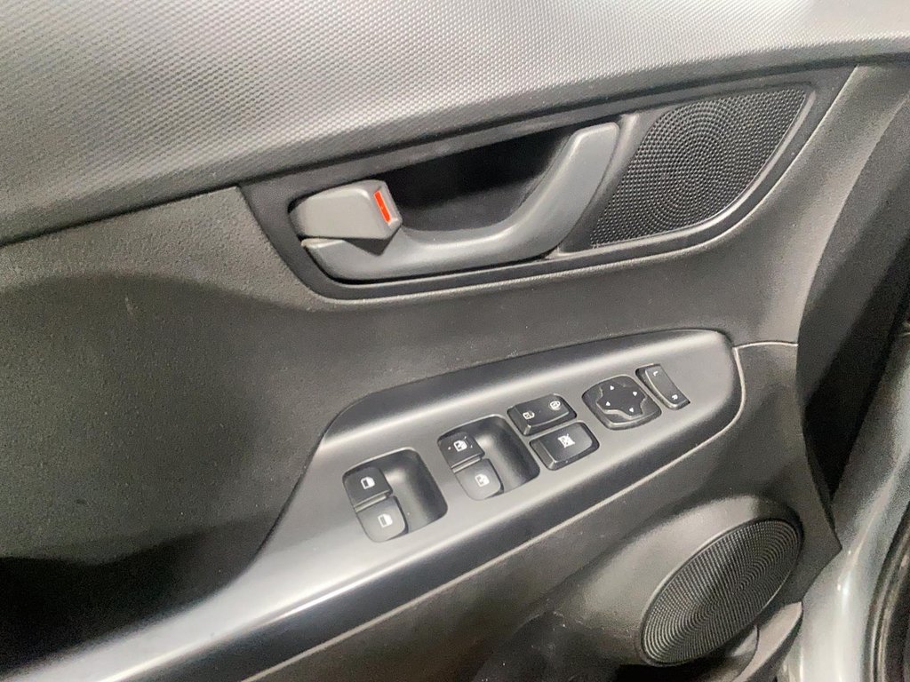 Hyundai Kona  2022 à Jonquière, Québec - 11 - w1024h768px