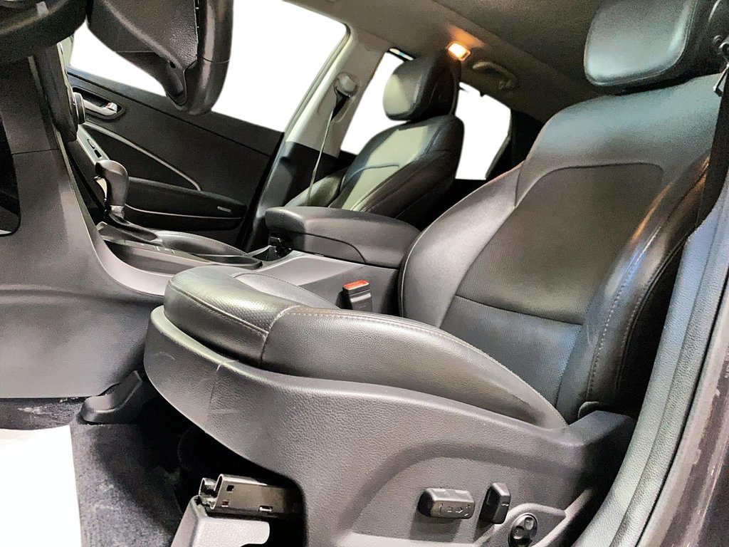 2017 Hyundai Santa Fe Sport in Sept-Îles, Quebec - 8 - w1024h768px