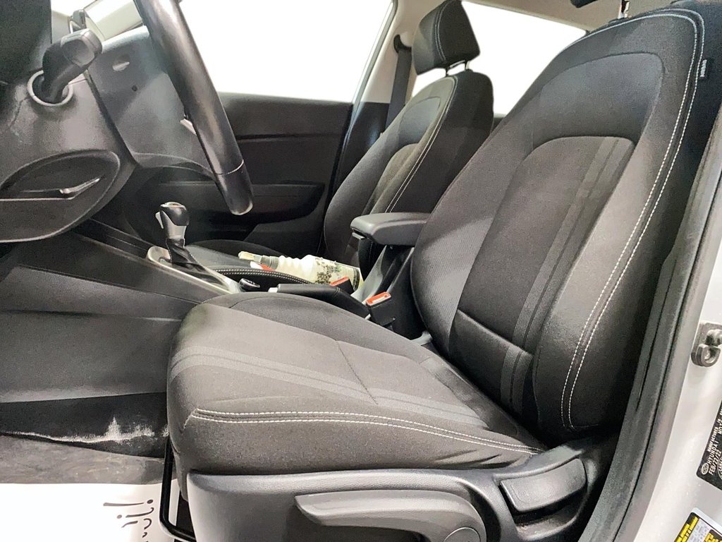 Hyundai Venue  2022 à Jonquière, Québec - 8 - w1024h768px