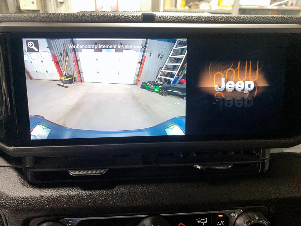 2025 Jeep Gladiator in Jonquière, Quebec - 16 - w1024h768px