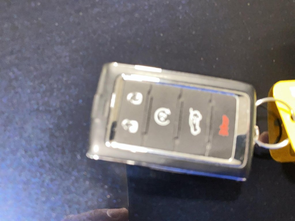 Jeep Grand Cherokee L  2024 à Sept-Îles, Québec - 24 - w1024h768px