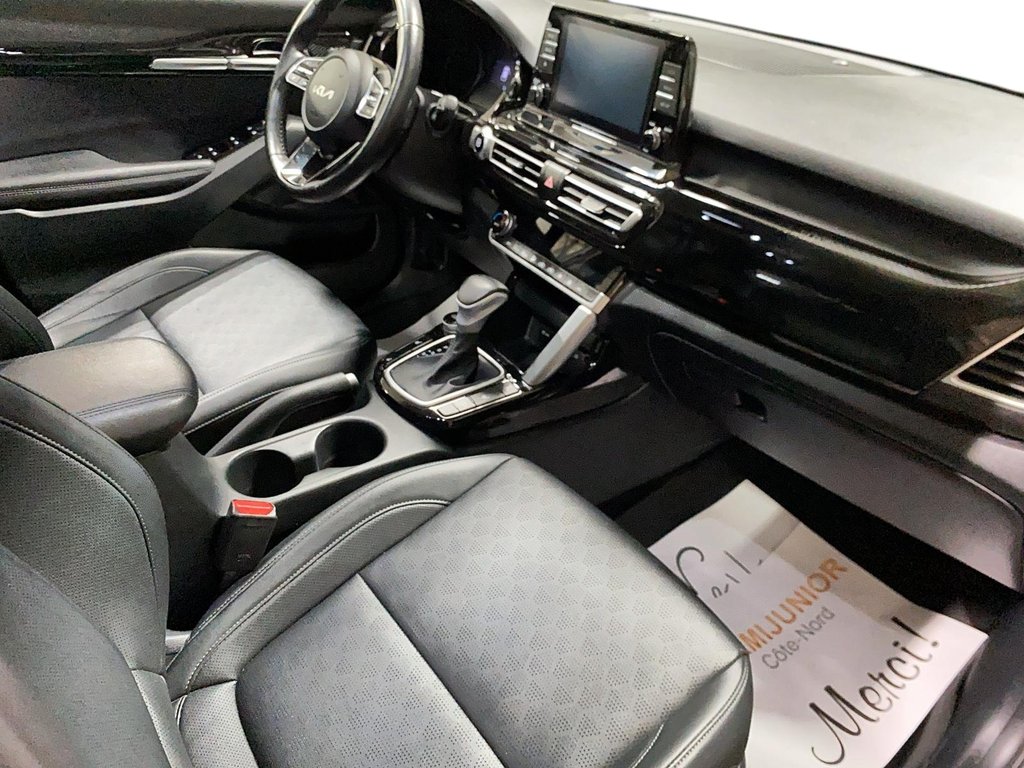 Kia Seltos EX 2023 à Jonquière, Québec - 20 - w1024h768px