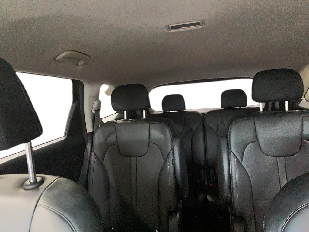 2023 Kia Sorento Plug-In Hybrid in Jonquière, Quebec - 18 - w1024h768px