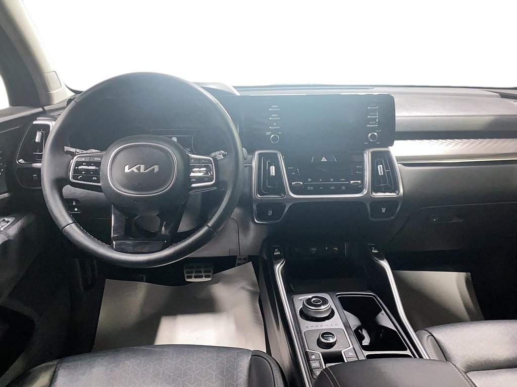 2023 Kia Sorento Plug-In Hybrid in Jonquière, Quebec - 9 - w1024h768px