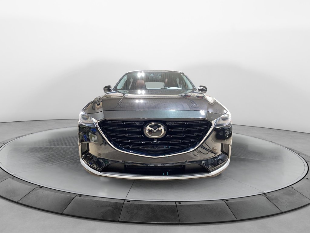 Mazda CX-9 kuro 2023 à Jonquière, Québec - 2 - w1024h768px