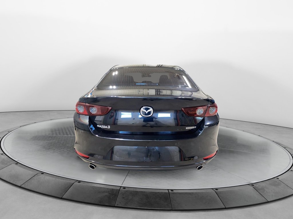Mazda 3  2019 à Sept-Îles, Québec - 4 - w1024h768px