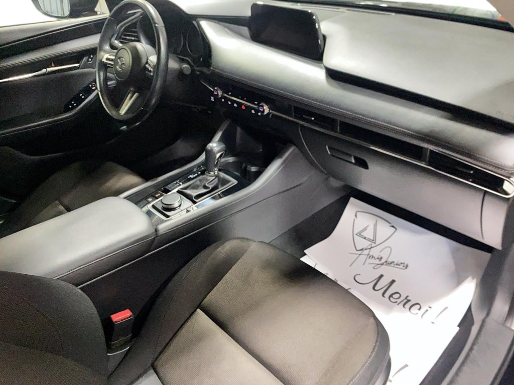 Mazda 3  2019 à Sept-Îles, Québec - 17 - w1024h768px