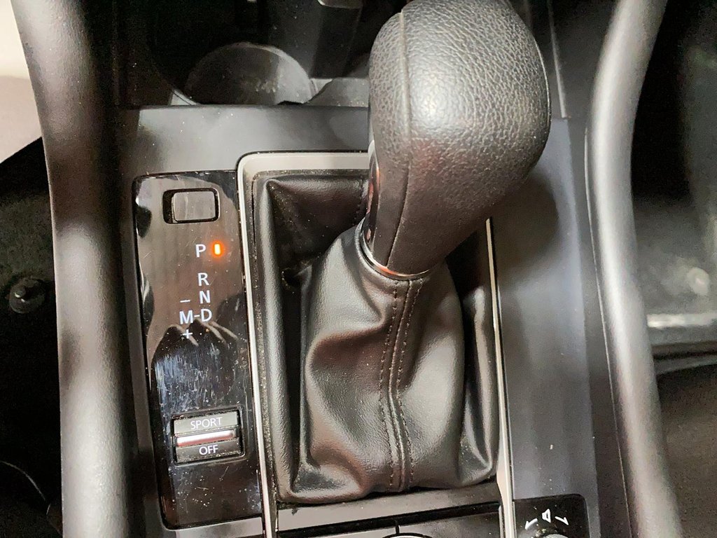 2021 Mazda 3 in Jonquière, Quebec - 15 - w1024h768px