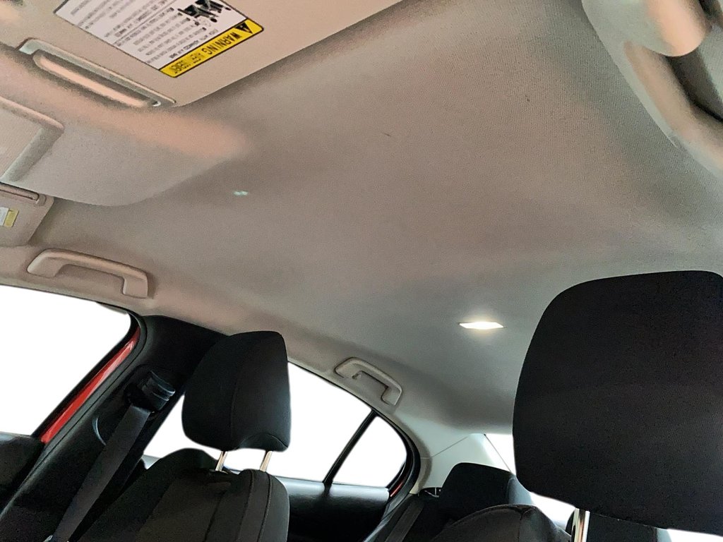 2021 Mazda 3 in Jonquière, Quebec - 19 - w1024h768px
