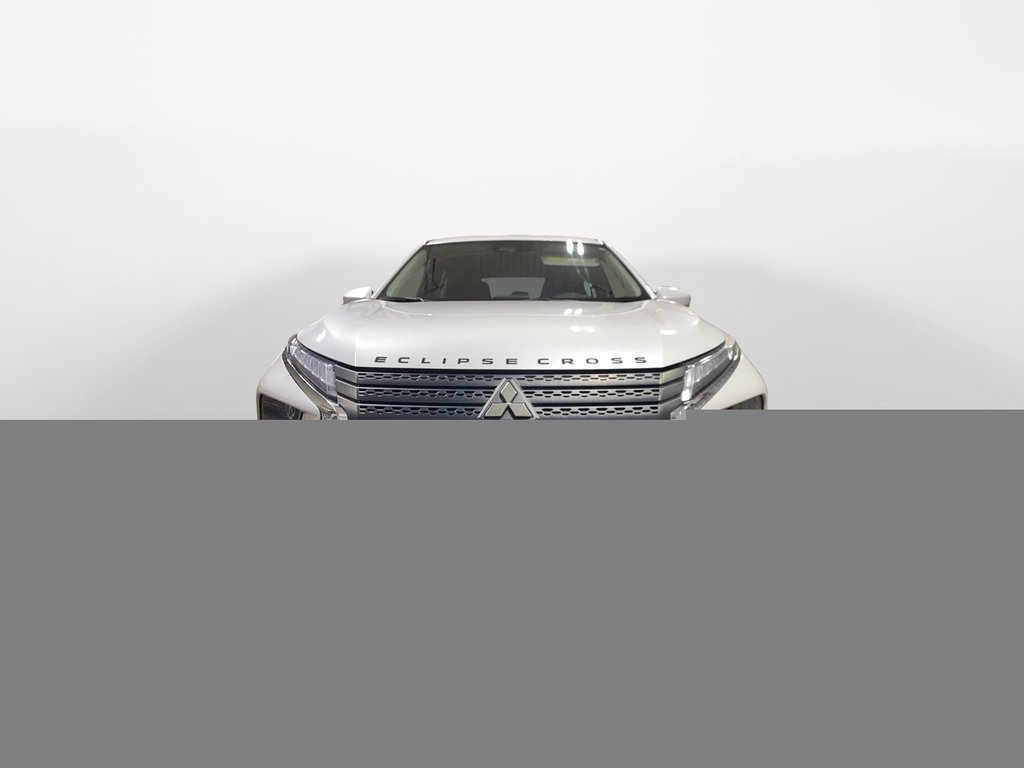 Mitsubishi Eclipse Cross  2023 à Baie-Comeau, Québec - 2 - w1024h768px