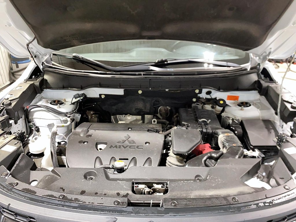 Mitsubishi RVR  2022 à Jonquière, Québec - 8 - w1024h768px