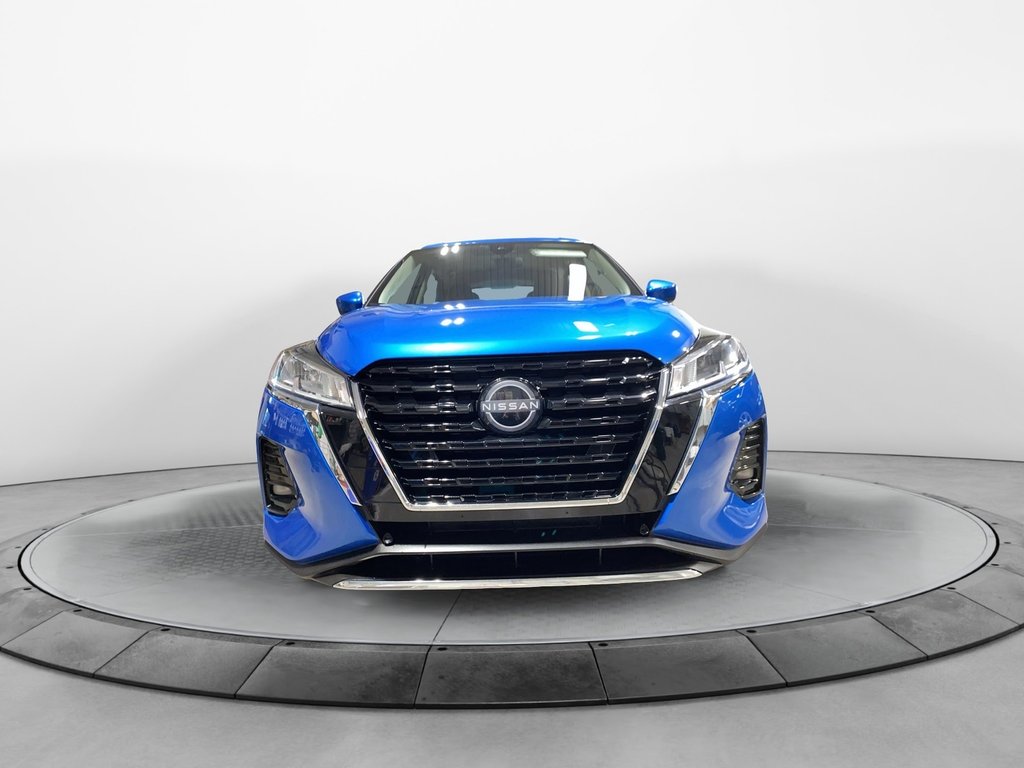 2023 Nissan Kicks SV in Chicoutimi, Quebec - 2 - w1024h768px