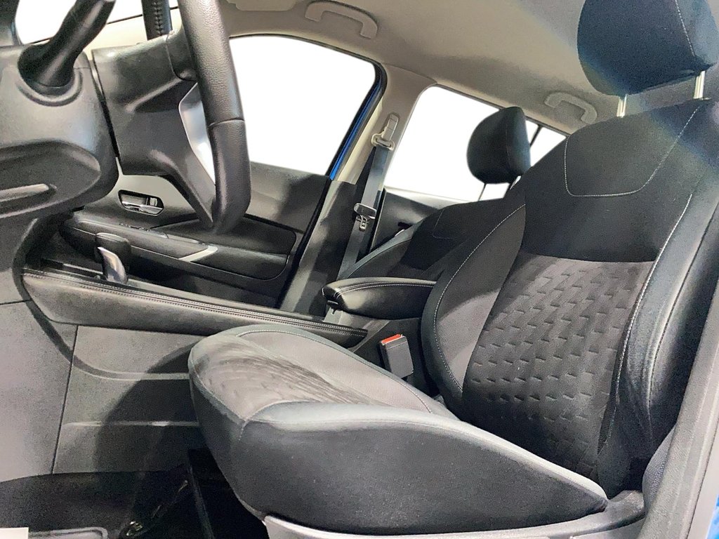 2023 Nissan Kicks SV in Chicoutimi, Quebec - 9 - w1024h768px