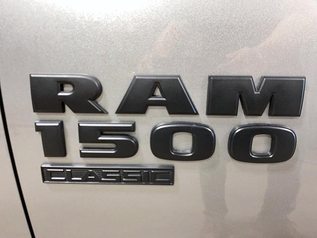 2021 Ram 1500 Classic Warlock in Jonquière, Quebec - 6 - w1024h768px