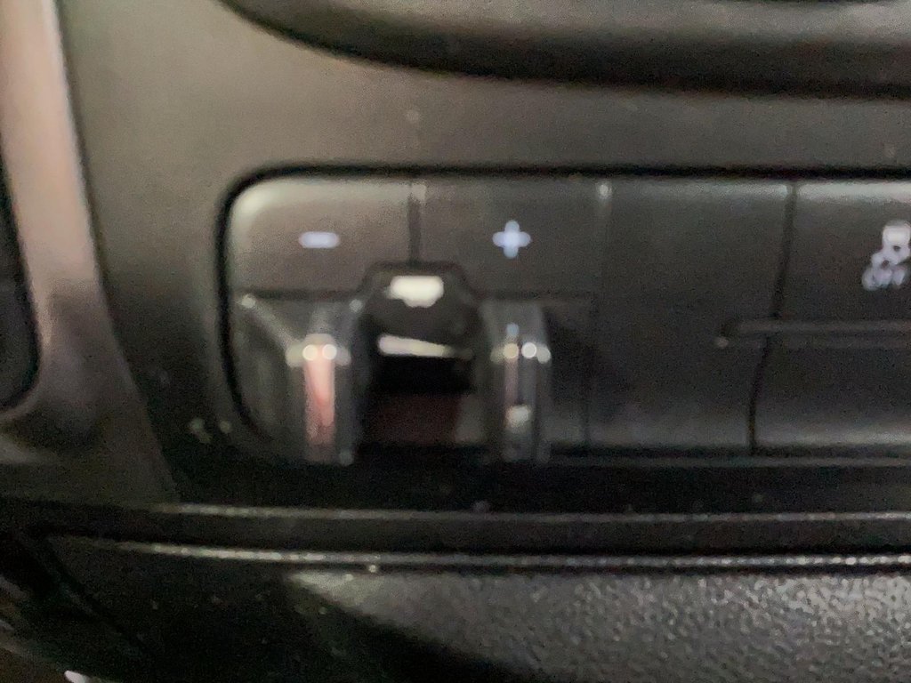 2021 Ram 1500 Classic Warlock in Jonquière, Quebec - 17 - w1024h768px