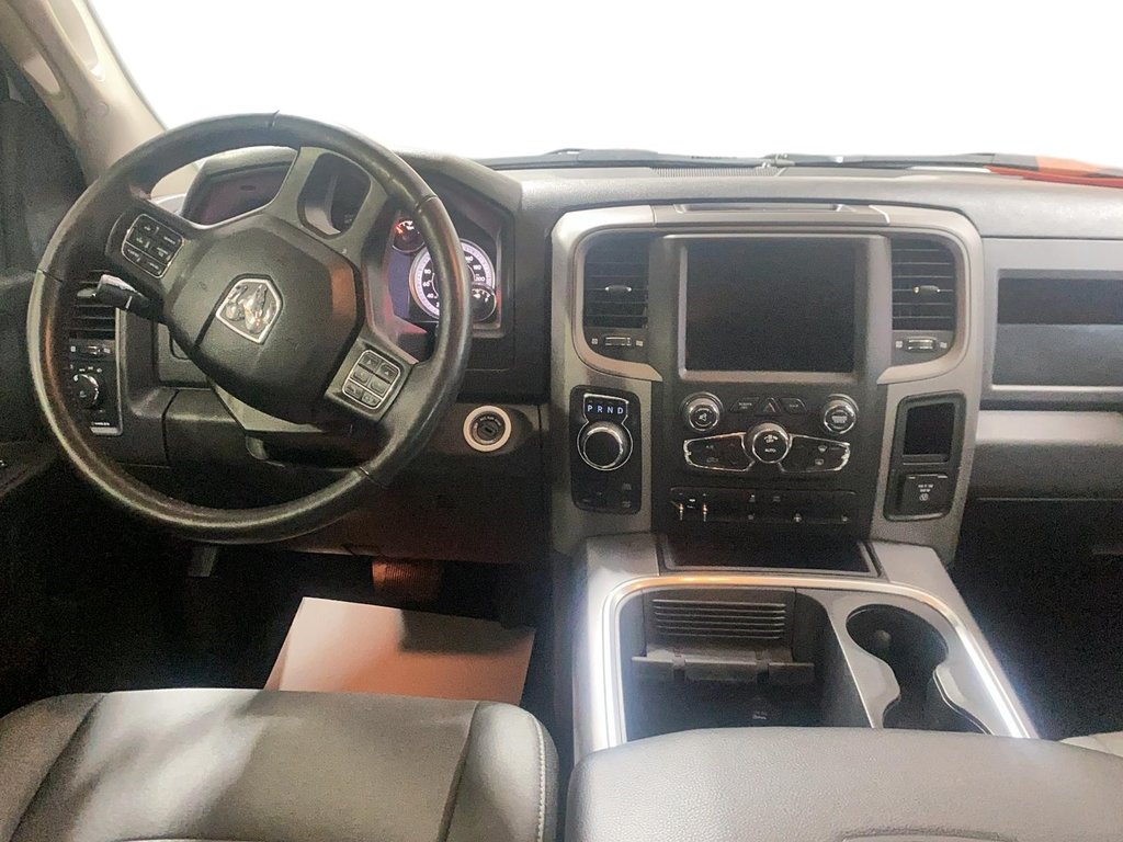 Ram 1500 Classic Express 2023 à Chicoutimi, Québec - 9 - w1024h768px