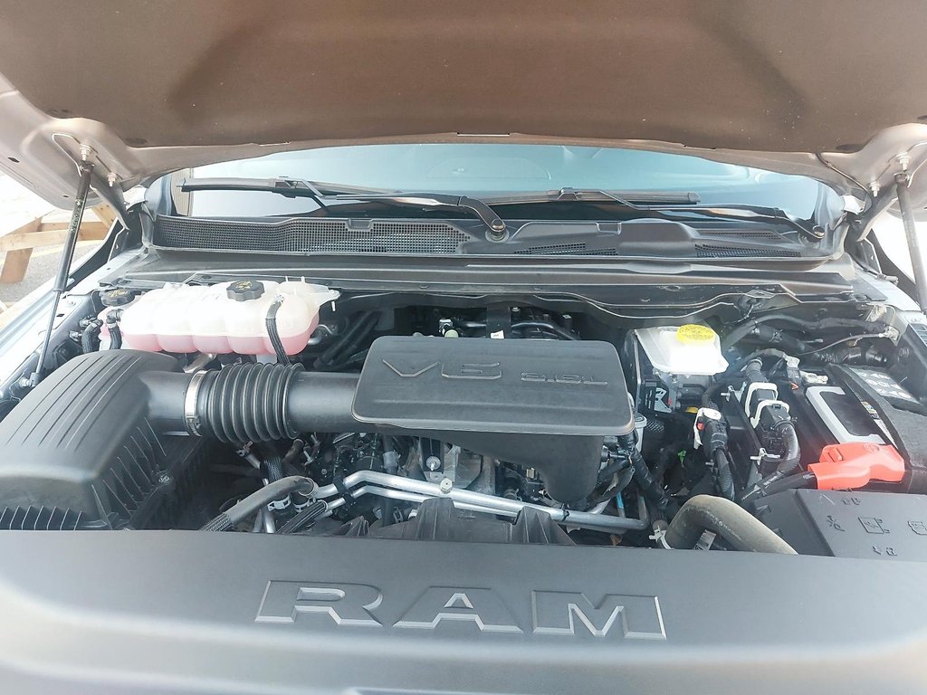 2025 Ram 1500 in Baie-Comeau, Quebec - 8 - w1024h768px