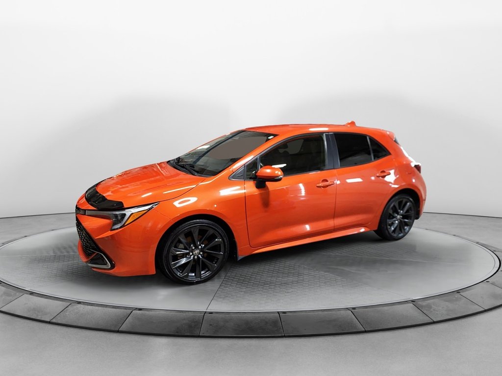 2023 Toyota Corolla Hatchback in Sept-Îles, Quebec - 3 - w1024h768px