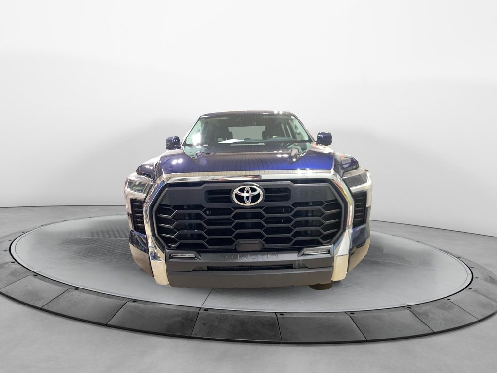 2023 Toyota Tundra in Jonquière, Quebec - 2 - w1024h768px