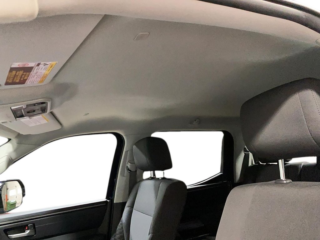 2023 Toyota Tundra in Jonquière, Quebec - 10 - w1024h768px