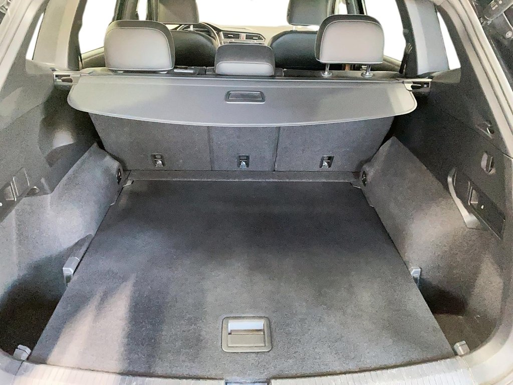 Volkswagen Tiguan  2022 à Sept-Îles, Québec - 4 - w1024h768px