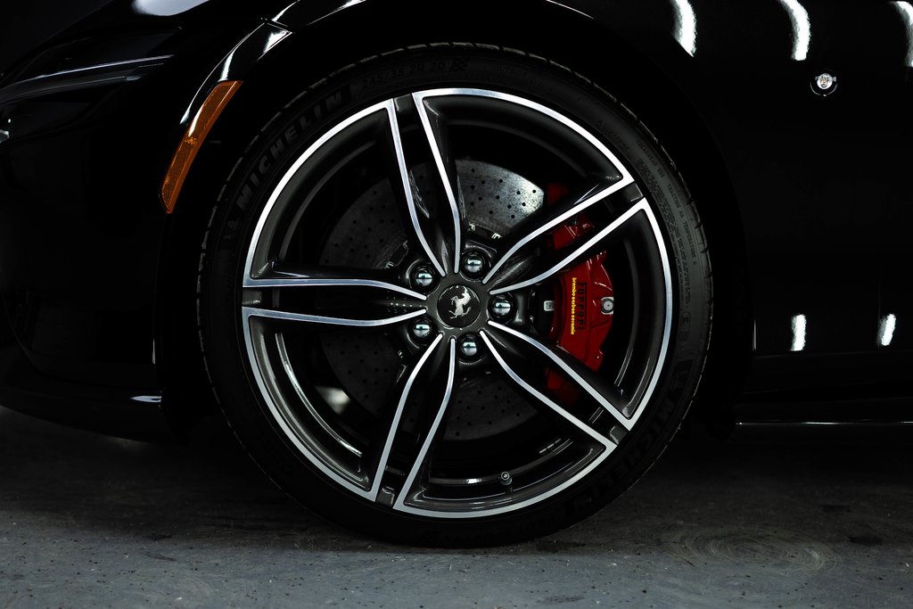 2023 Ferrari Roma Base-6