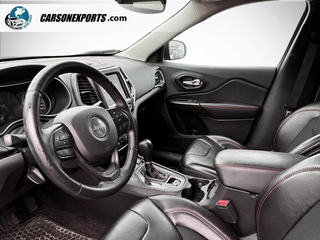 2019 Jeep Cherokee Trailhawk 4X4 FINANCING AVAILABLE!-4