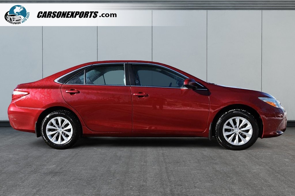 2015 Toyota Camry SE-3