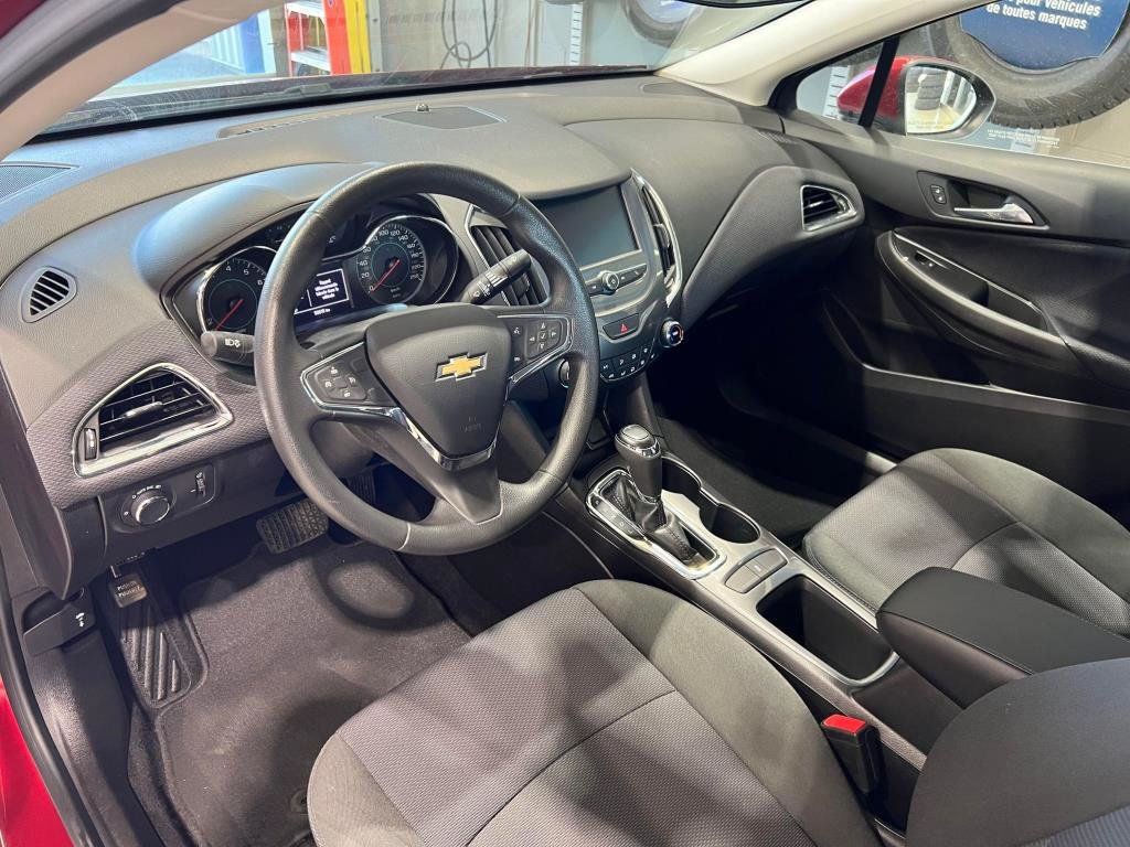 Chevrolet Cruze  2018 à Québec, Québec - 14 - w1024h768px