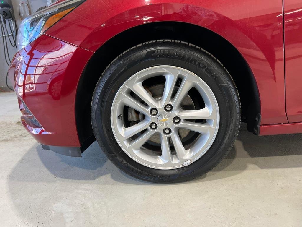 2018 Chevrolet Cruze in Quebec, Quebec - 12 - w1024h768px
