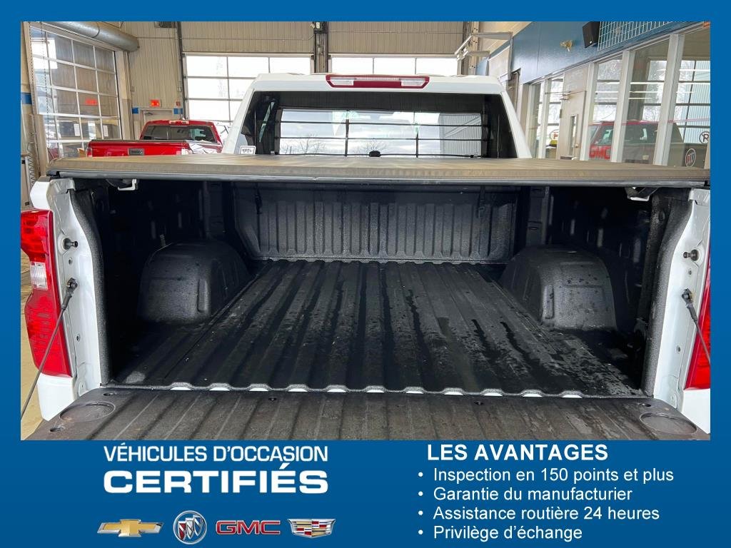 Chevrolet Silverado 1500  2022 à Québec, Québec - 8 - w1024h768px