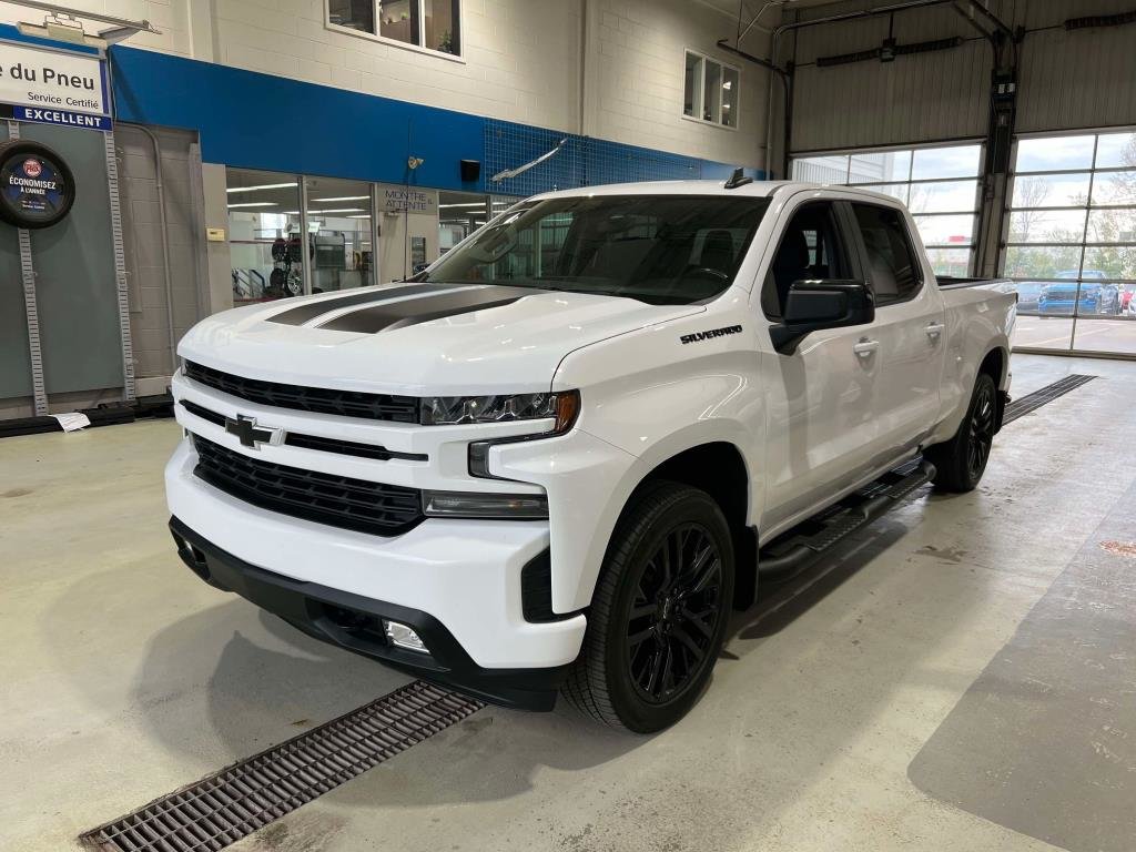 Chevrolet Silverado 4WD Standard BED Crew CAB  2022 à Québec, Québec - 1 - w1024h768px