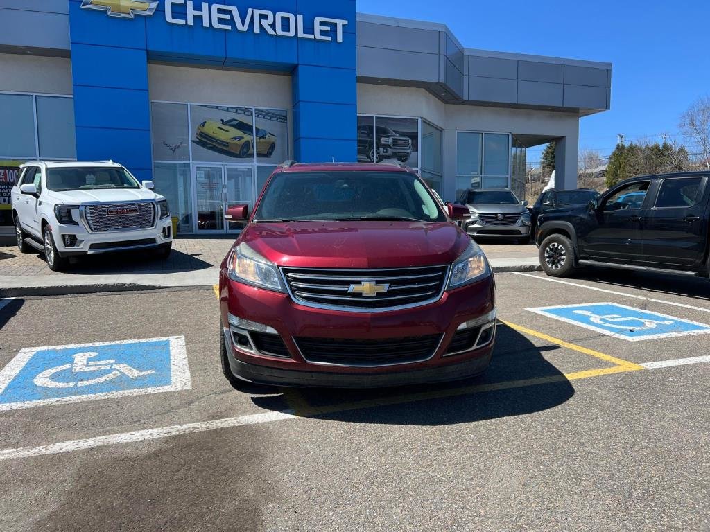 Chevrolet Traverse  2016 à Québec, Québec - 2 - w1024h768px