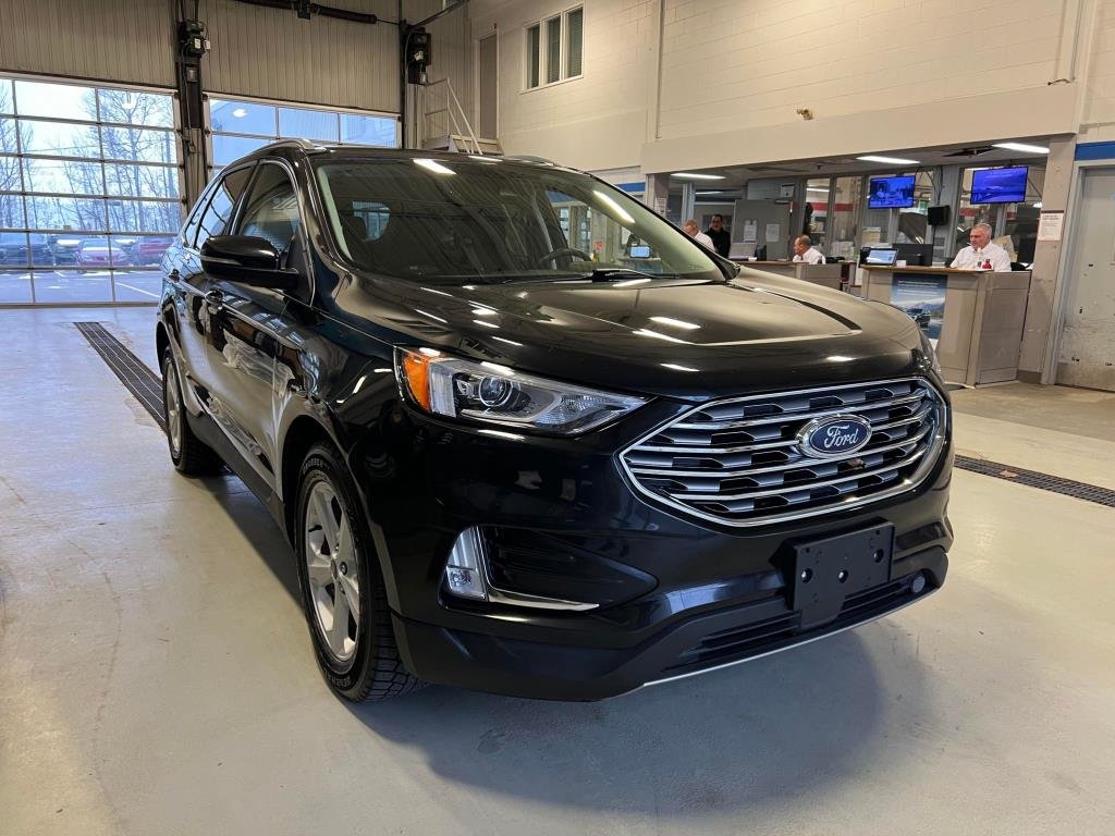 2020 Ford Edge in Quebec, Quebec - 3 - w1024h768px