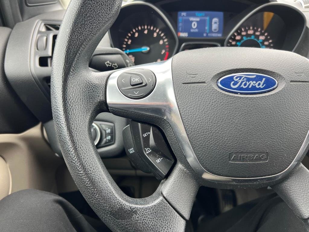 2015 Ford Escape in Quebec, Quebec - 19 - w1024h768px