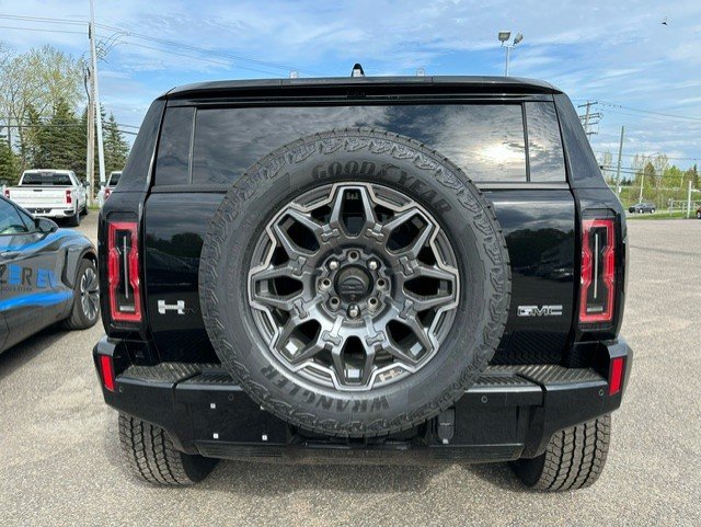 GMC HUMMER EV SUV  2024 à Québec, Québec - 5 - w1024h768px