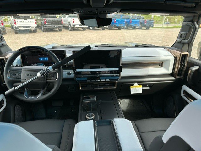 2024 GMC HUMMER EV SUV in Quebec, Quebec - 13 - w1024h768px
