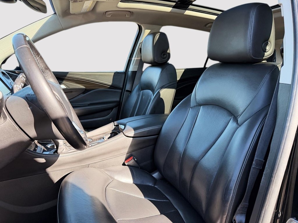 2019 Buick Envision Premium in Quebec, Quebec - 10 - w1024h768px