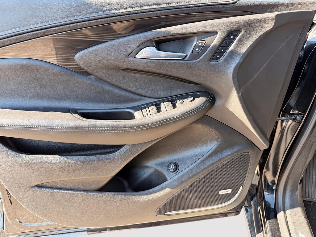 2019 Buick Envision Premium in Quebec, Quebec - 17 - w1024h768px