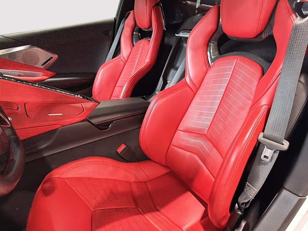 Chevrolet Corvette 2LT 2023 à Québec, Québec - 12 - w1024h768px