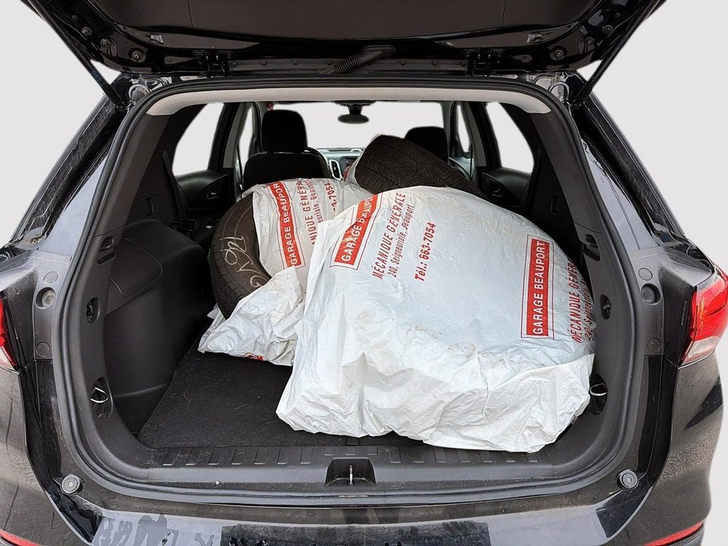 2022 Chevrolet Equinox LT in Quebec, Quebec - 9 - w1024h768px