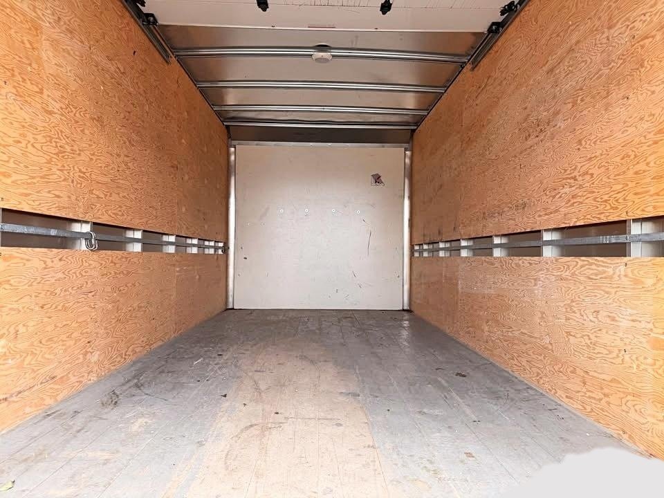 2025 Chevrolet Express Commercial Cutaway in Quebec, Quebec - 5 - w1024h768px
