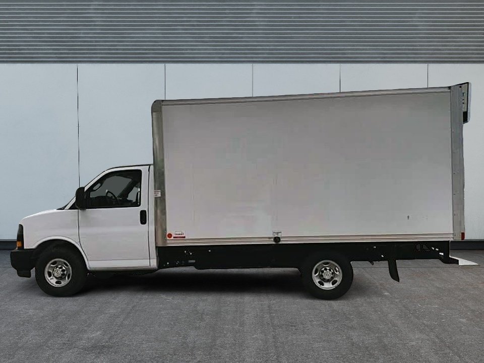 2025 Chevrolet Express Commercial Cutaway in Quebec, Quebec - 9 - w1024h768px