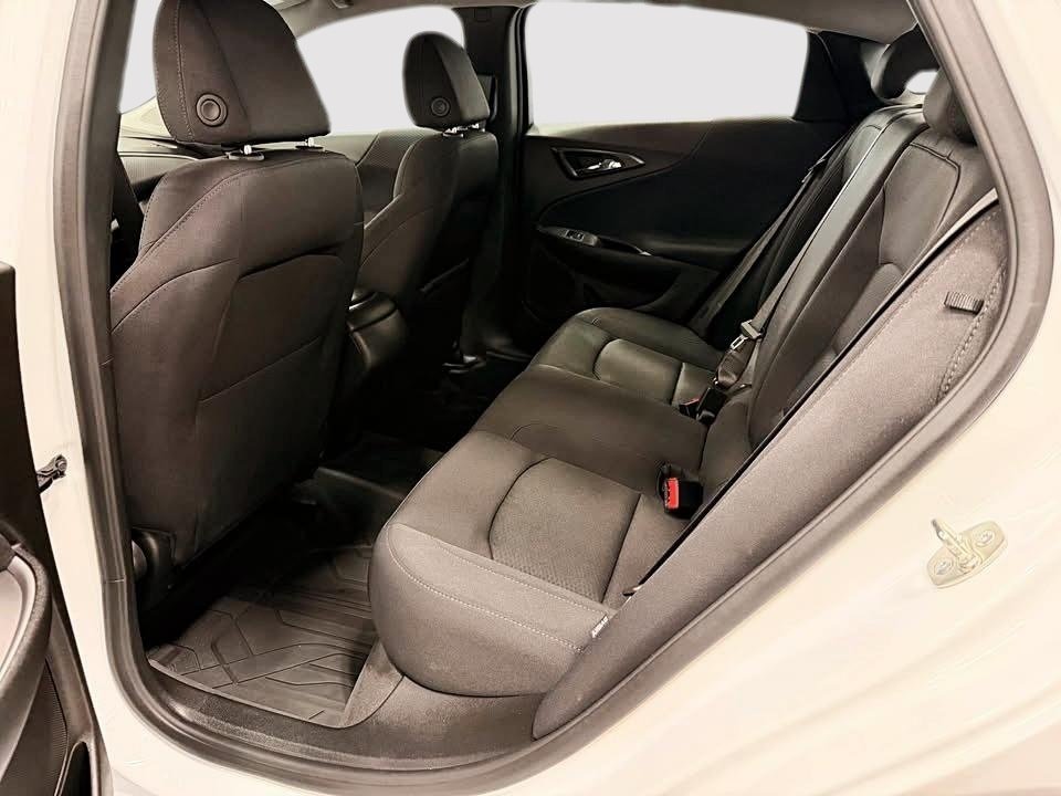 Chevrolet Malibu LS 2024 à Québec, Québec - 15 - w1024h768px